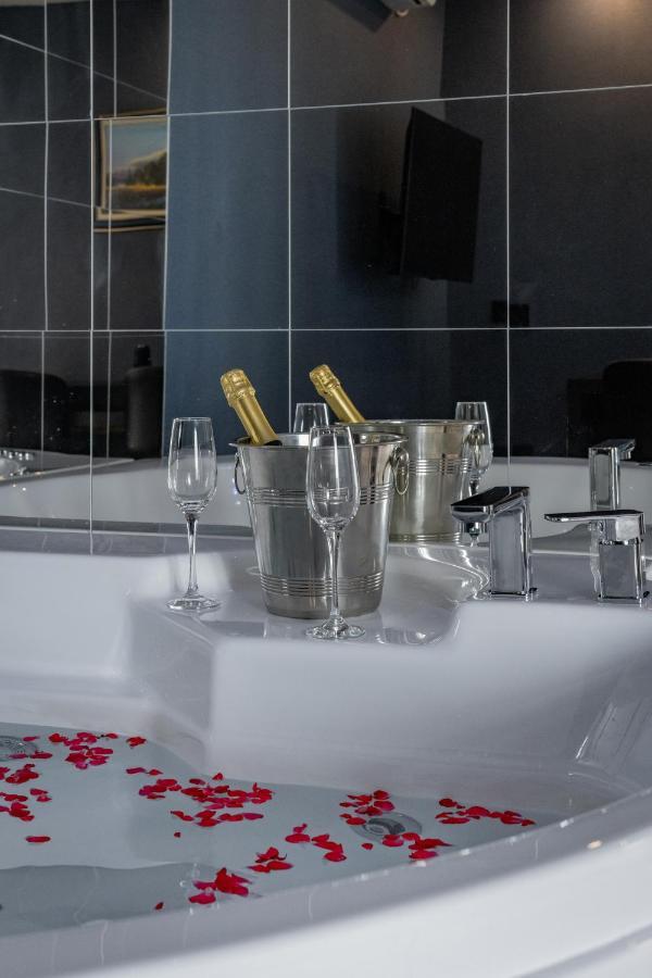 Rei House Apartmani Belgrado Buitenkant foto